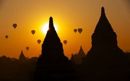 Welcome to Bagan, the Eldorado of Pagodas- and balloons