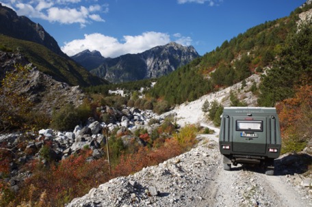 ... dem Natur-Strassen-Paradies ... dem Natur-Strassen-Paradies
