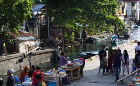 am nächsten auf dem Quai am nächsten auf dem Quai