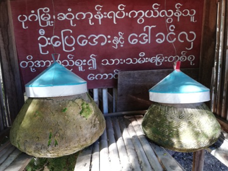 all over Myanmar we see clay pots - public drinking-water all over Myanmar we see clay pots - public drinking-water