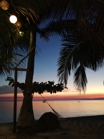 ... mit atemberaubenden Sonnenuntergängen ... mit atemberaubenden Sonnenuntergängen