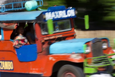 ... auch wenn wir hin und weg von der Vielfalt der Jeepneys sind ... auch wenn wir hin und weg von der Vielfalt der Jeepneys sind