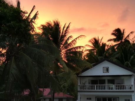 sunset-athmosphere sunset-athmosphere