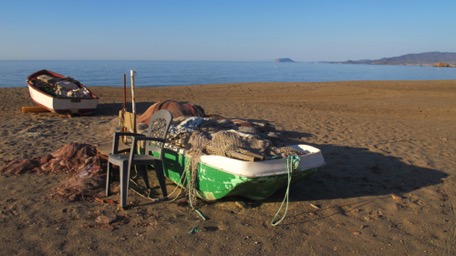 ... to beach ... ... to beach ...